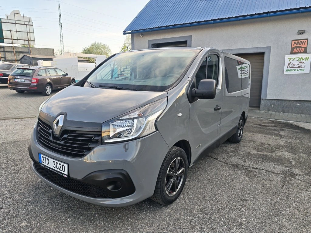 Renault Trafic III 1.6 dCi až pro 9 osob